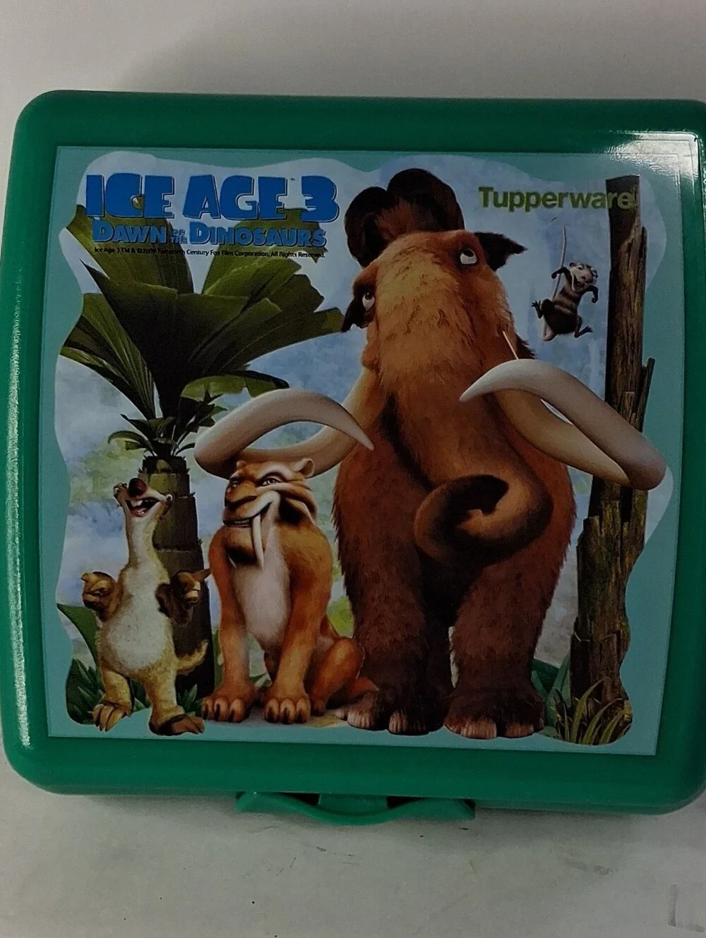 Tupperware Ice Age 3 Kids Lunch Set with Green Accents